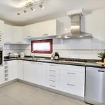 Casa Mavadel * לאחארס